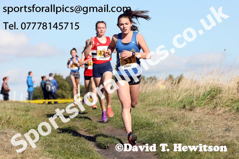 Girls under-15s Start Fitness NEH, Wrekenton. Photo:  David T. Hewitson/Sports for All Pics